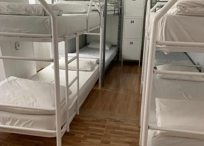 Hostel Place Polonia Lisboa